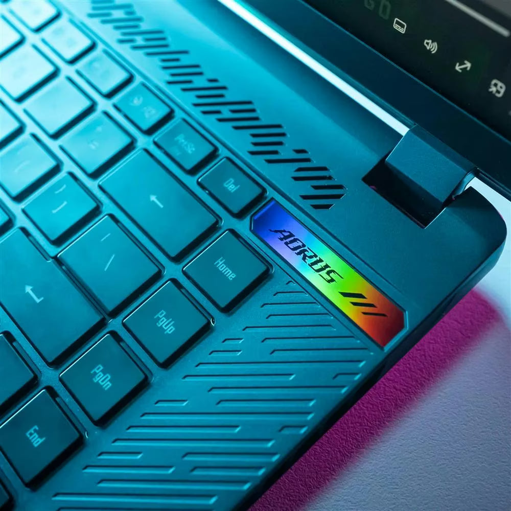GIGABYTE AORUS 16X Refurbished – i7 HX & RTX 4070 en QWERTY toetsenbord